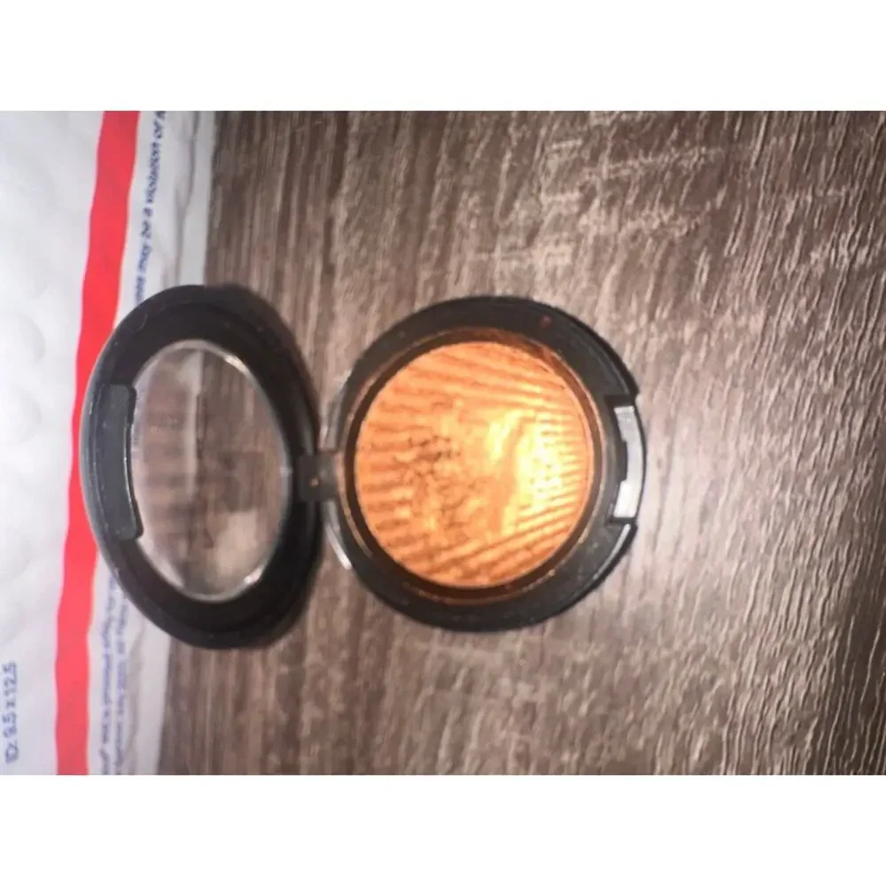 mac cosmetics gold spice eye shadow‎ brushed metal x  eyeshadow